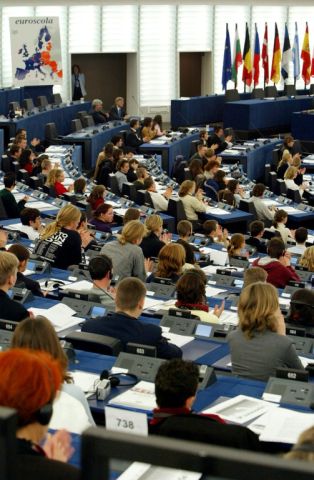 Des lycéens au Parlement européen en 2002 - Pierre Andrieu - AFP