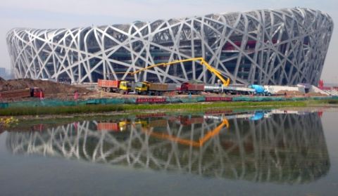 Le stade olympique de Pékin dit «le nid d'oiseau», le 10 octobre 2007 - Voishmel - AFP