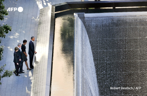 Presidents Obama and Bush, and their wives, at the museum's 2014 opening - Robert Deutsch - AFP