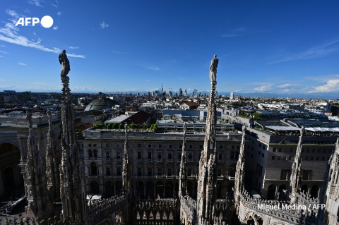 Milan et sa banlieue depuis le toit de la cathédrale en mars 2018 - Miguel Medina - AFP