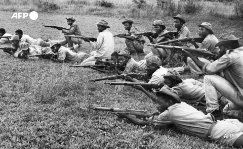 Angola, 1966, des indépendantistes s'entraînent - AFP