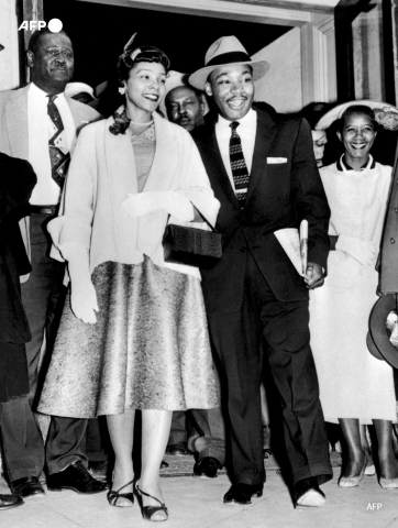 King and his wife Coretta after a court hearing over the Montgomery boycott (1956) - AFP