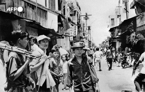 Rue de Saïgon, le 17 mai 1975 - AFP