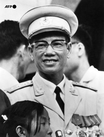 A picture taken on June 4, 1975 in Tokyo shows General Tran Van Tra (1918-1996) - AFP