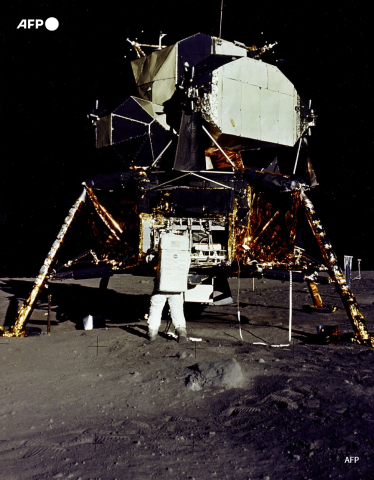 Photo de l'astronaute Edwin E. Aldrin près du module lunaire d'Apollo XI, prise par Neil Armstrong le 21 juillet 1969 - AFP