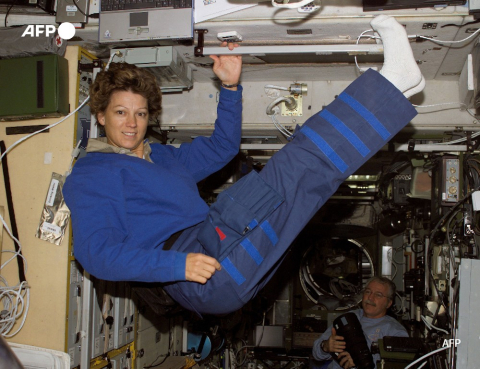 Le commandant Eileen Collins dans la Station spatiale internationale (ISS), le 5 août 2005 Nasa - AFP