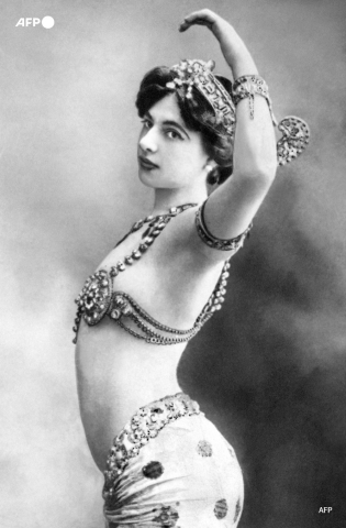 Photo non datée de la danseuse Mata Hari, fusillée le 15 octobre 1917 pour espionnage - AFP