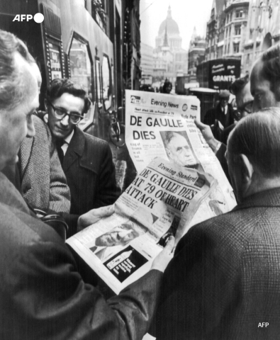 La presse anglaise annonce en une la mort de de Gaulle. - AFP