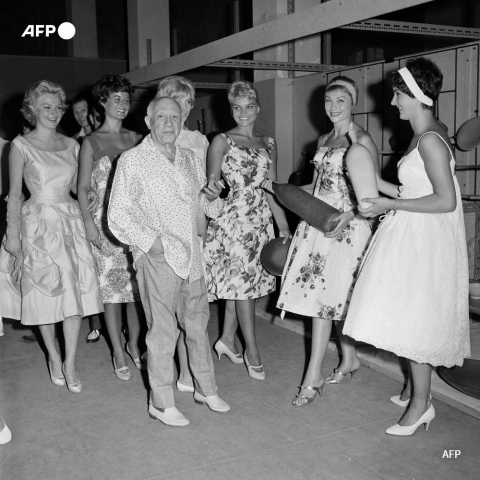 Picasso le 28 juillet 1958 lors d'une exposition de céramiques à Vallauris - AFP 