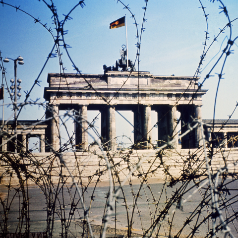 La porte de Brandebourg, à Berlin, en 1968 - AFP