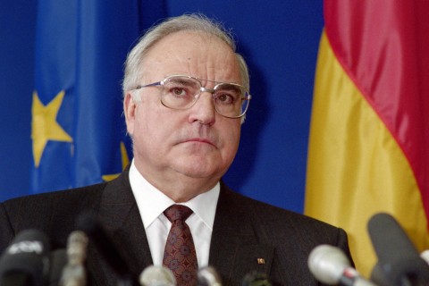 Helmut Kohl le 9 décembre 1989 à Strasbourg - Michel Frison - AFP