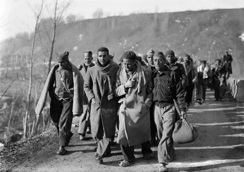 Février 1939 : des soldats républicains espagnols fuient l'Espagne et arrivent en France après la victoire de Franco lors de la guerre civile - AFP