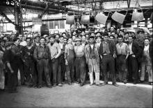 Ouvriers grévistes, mai 1936, usine Renault